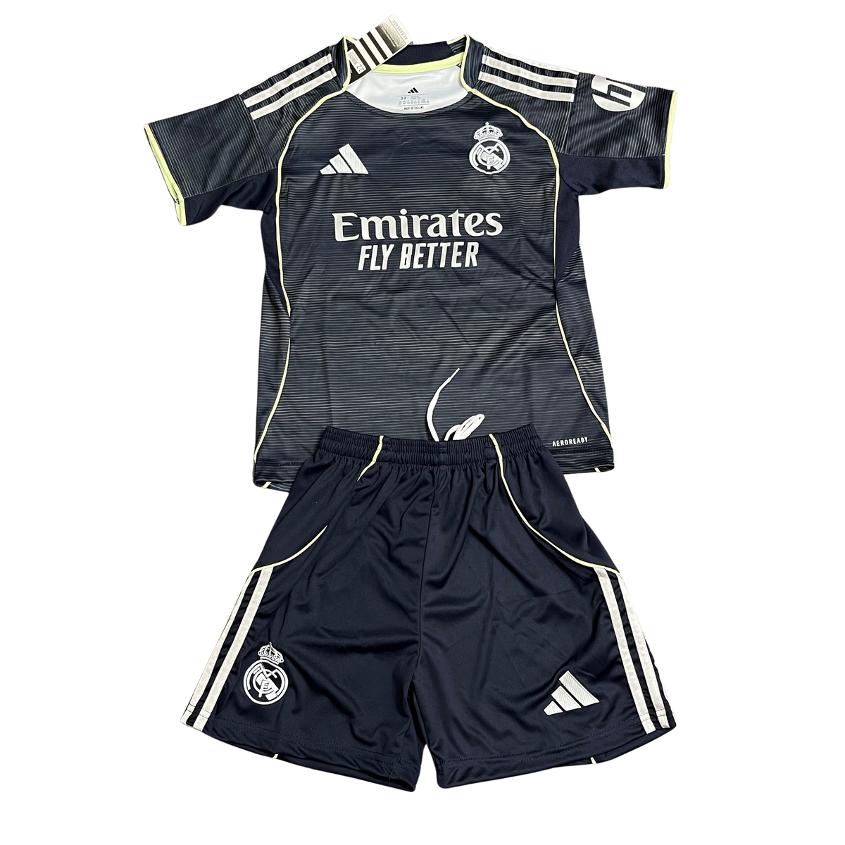 Conjunto Infantil Real Madrid 2025/26