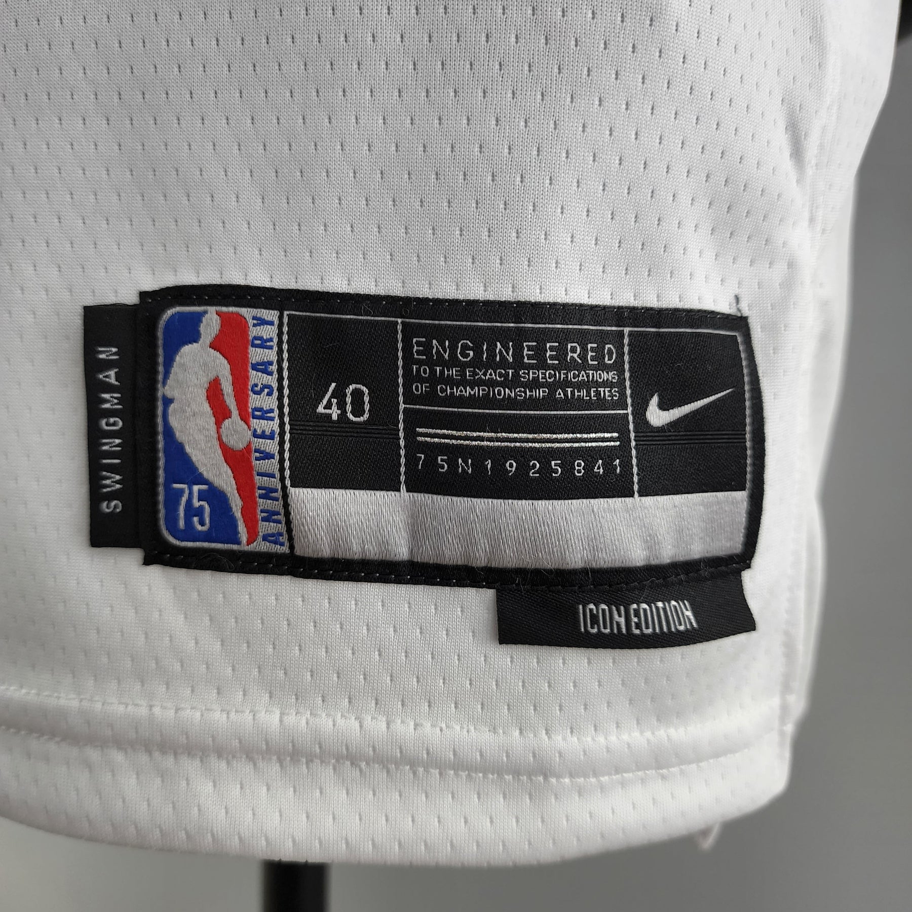 Camisa NBA Lakers #95 Toscano Branca 75° Aniversário  - 23/24