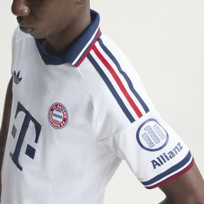 Camisa do Bayern de Munique 2026/27 II - Jogador