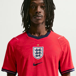 Camisa Futebol Inglaterra Copa do Mundo 2026 II Torcedor Vermelha Masculina